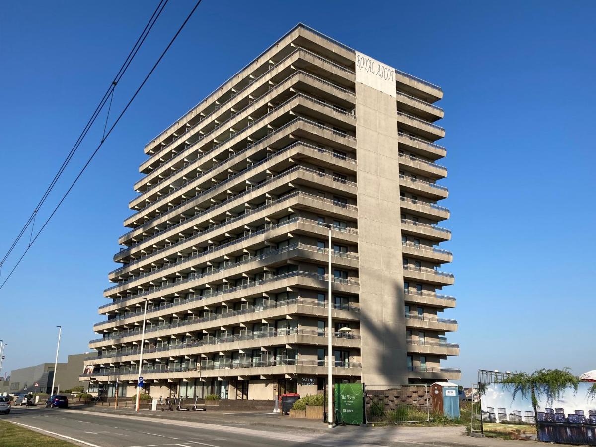 Tiny Apt W/ Balcony And Seaview, Even Out Of Your Bed ! Oostende Eksteriør bilde